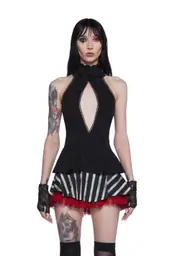 [Widow] Twisted Fate Halter Top