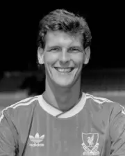 Gary Gillespie Of Liverpool At Anfield 1988 OLD PHOTO
