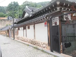 彩雲韓屋民宿Chaewoon Hanok Guesthouse