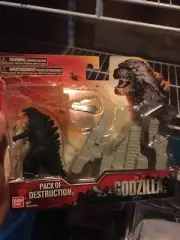 Godzilla 2014 Pack Of Destruction Godzilla With Building/Vehical Bandai MISB Set