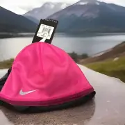 Nike Winter Hat Women’s Reversible Beanie Warm Soft Fleece Hat NWT