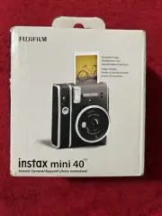 Fujifilm Instax Mini 40 Instant Camera