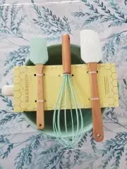 Bakeshop Mixing Bowl Pitcher Whisk Spatulas Hello Fall New 4 Piece Set