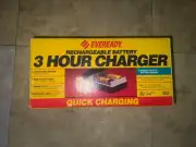 eveready RECHARGEABLE BATTERY 3 HOUR CHARGER VINTAGE 1992