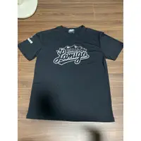 在飛比找蝦皮購物優惠-二手/Lamigo 2019冠軍紀念T shirt (黑/白