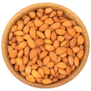 KERNELS OF APRICOTS 1 KG