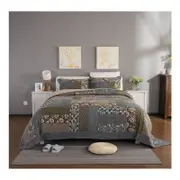 3 Piece reversible quilt bedding set（1 quilt plus 2 pillowcase）