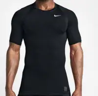 在飛比找Yahoo!奇摩拍賣優惠-Nike Pro Cool 703095-010 緊身短袖 