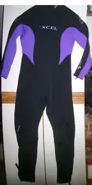 Xcel Womens Wetsuit 4/ 3mm Size 8 Short for Scuba Diving Snorkeling