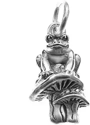 [Catails Tee] 925 Sterling Silver Frog Pendant Charm Mushroom Charm Dangle Amphibian Fit Necklaces European Bracelets, Sterling Silver, No Gemstone