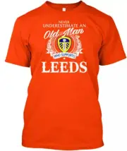 Leeds United Old Man Never Underestimate An Who T-Shirt Australia S-5XL