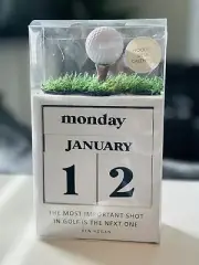 Golf Wooden Desk Perpetual Calendar W/ Fake Grass And Golf Ball Ben Hogan Quote