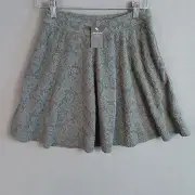 Abercrombie & Fitch Women's Floral Lace Mini Skirt Size M Gray Lined Pull On NWT