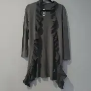 Caroline Morgan Size 8 Ruffle Front Light Weight Knit Cardigan BNWT