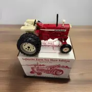 ERTL FARMALL 1206 TURBO DIESEL W/DUALS 1996 LAFAYETTE FARM TOY SHOW EDITION 1:16