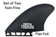 Pacific Vibrations Surfboard Keel 4.9" Twin Fins fits Futures Black Fiberglass