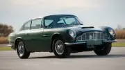 Aston Martin Db6 Vantage 120 Piece Jigsaw Puzzle