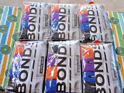 Bonds 4Pack Mens Assorted Black ,Blue, Purple, Orange, Hipster Brief Underwear