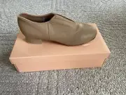 Bloch Adult Slip On Tap Shoe SZ 9M