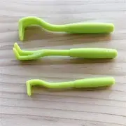 Pet Flea Remover Tool Scratching Hook Remover Pet Cat Dog Grooming Supplies Tick Picker Flea Removal Tool Pet Comb,Green