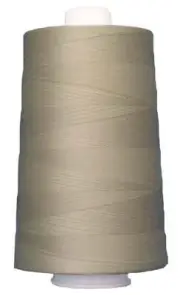Omni Polyester Thread 40wt 6000yd Light Tan