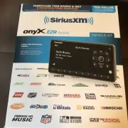 SiriusXM XEZ1V1 Onyx ERZ Satellite Radio with Vehicle Kit - Black