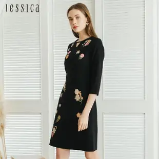 【JESSICA】高雅刺繡花卉收腰顯瘦長袖洋裝235706