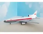 Aeroclassics BBX41632 TWA Lockheed L-1011 Tristar N81027 Diecast 1/400 Jet Model