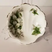 Royal Albert - England - Trillium - Bone China 5" Trinket - Nut Dish