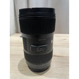 SIGMA 18-35mm f1.8 for Canon EF