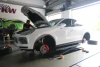 在飛比找Yahoo!奇摩拍賣優惠-黃帝的店~Porsche Cayenne E3 原廠卡鉗烤漆