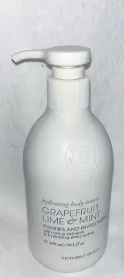 Victoria's Secret Naturally Hydrating Body Lotion GRAPEFRUIT LIME & MINT 10.1 Oz