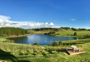 魯佩爾克羅夫與鱒魚旅館