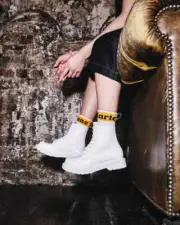 NIB Dr. Martens 1460 Mono White Patent Leather LACE UP BOOTS Size 7 LOVE THESE