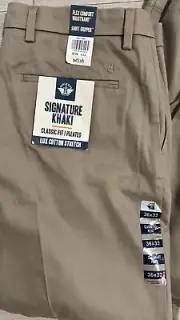 New Men’s Dockers Signature Khaki Classic Fit Chino Pants Shirt Gripper 36x32