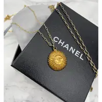 在飛比找蝦皮購物優惠-CHANEL Top Pendant Here Mark V