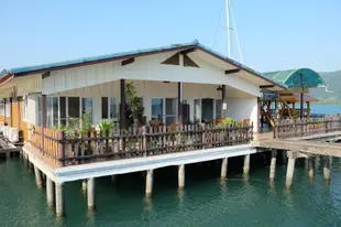 泳度假村Island View Resort & Spa