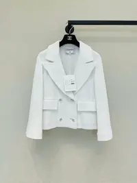 在飛比找Yahoo奇摩拍賣-7-11運費0元優惠優惠-#外套 Chanel 華夫格白色翻領外套，F40，經典款，