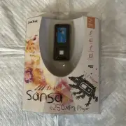 New SanDisk Sansa Express 2 GB MP3 Player - Black (SDMX7-2048-A18)