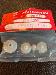 Vintage OS Engine Cougar 63036101 Servo Gear For 260 262 Servo 4 Nylon & 1 Brass