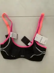 Berlei Electrify Bra Underwire Black Sports Womens Ladies Gym Size 10B.