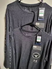 3-Under Armour Men's UA Project Rock Vet Day Long Sleeve Dwayne "Rock" Johnson L
