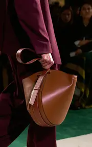 [Victoria Beckham] Dia Leather Shoulder Bag