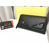 在飛比找蝦皮購物優惠-【Mark美鋪】FENDI 立體 眼睛 LOGO 黑色 拉練