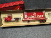 2002 Budweiser Mack LJ 1:50 Scale Detailed Die-Cast Model from corgi