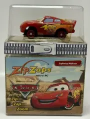 Vtg 2005 Disney Pixar Cars ZipZaps Lightning McQueen RC Car Radio Shack New