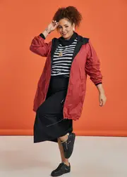 [Taking Shape] Taking Shape Reversible Shower Resist Lia Jacket Size 22 in Print / Black - Plus Size Women's Clothing Print / Black