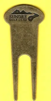 SUNDRE ALBERTA GOLF CLUB DIVOT TOOL !
