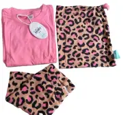 New Peter Alexander Leopard Print Girl’s PJs Including Bag. Size 7. RRP $69.95
