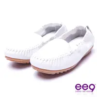 在飛比找Yahoo奇摩購物中心優惠-ee9 MIT經典手工率性風采超柔軟休閒豆豆休閒包鞋 白色
